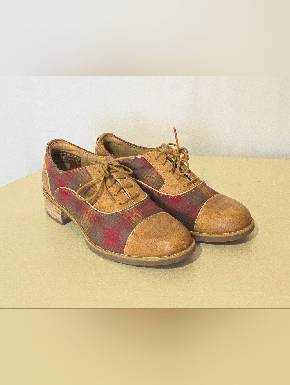 Timberland x Pendleton Beckwith Oxfords - Tan with Red Tartan Plaid - Size 6.5
